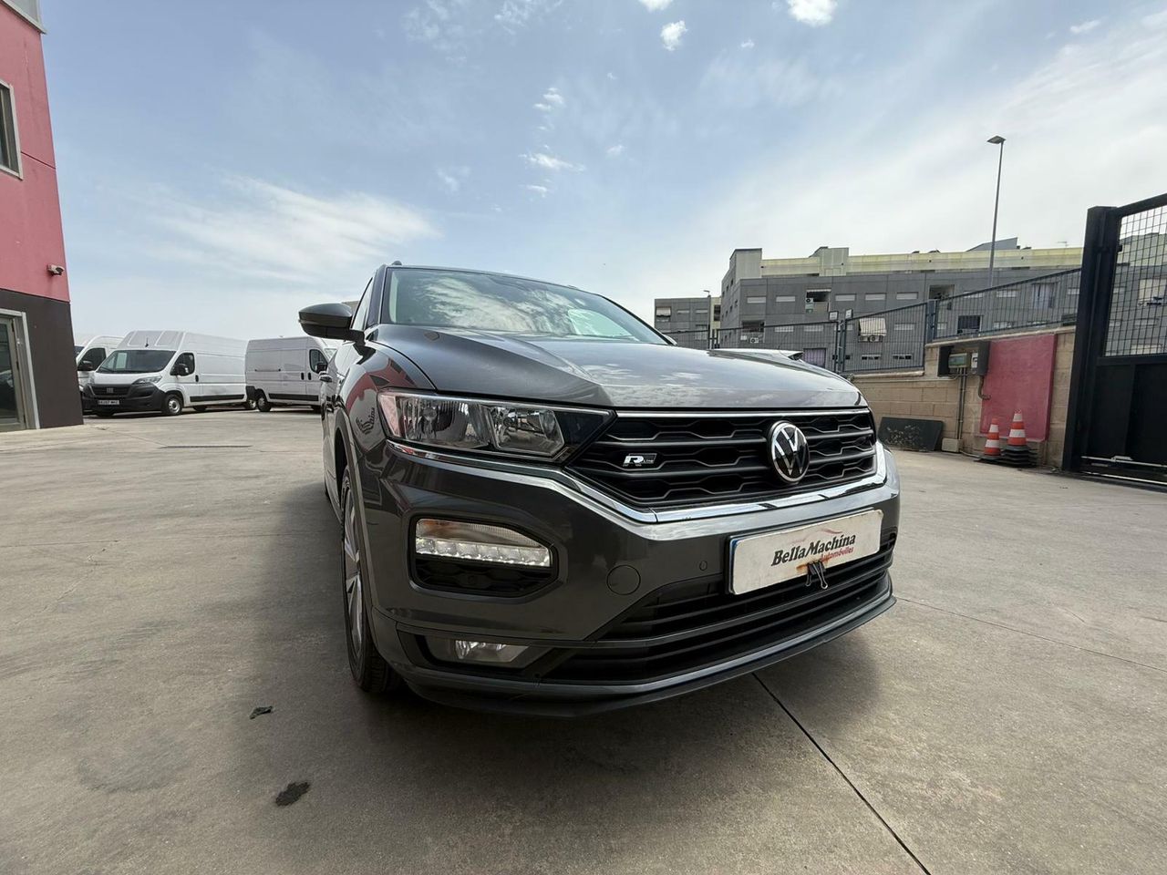 Volkswagen T-Roc Advance R-Line 1.0 TSI 81kW (110CV) - Foto 2