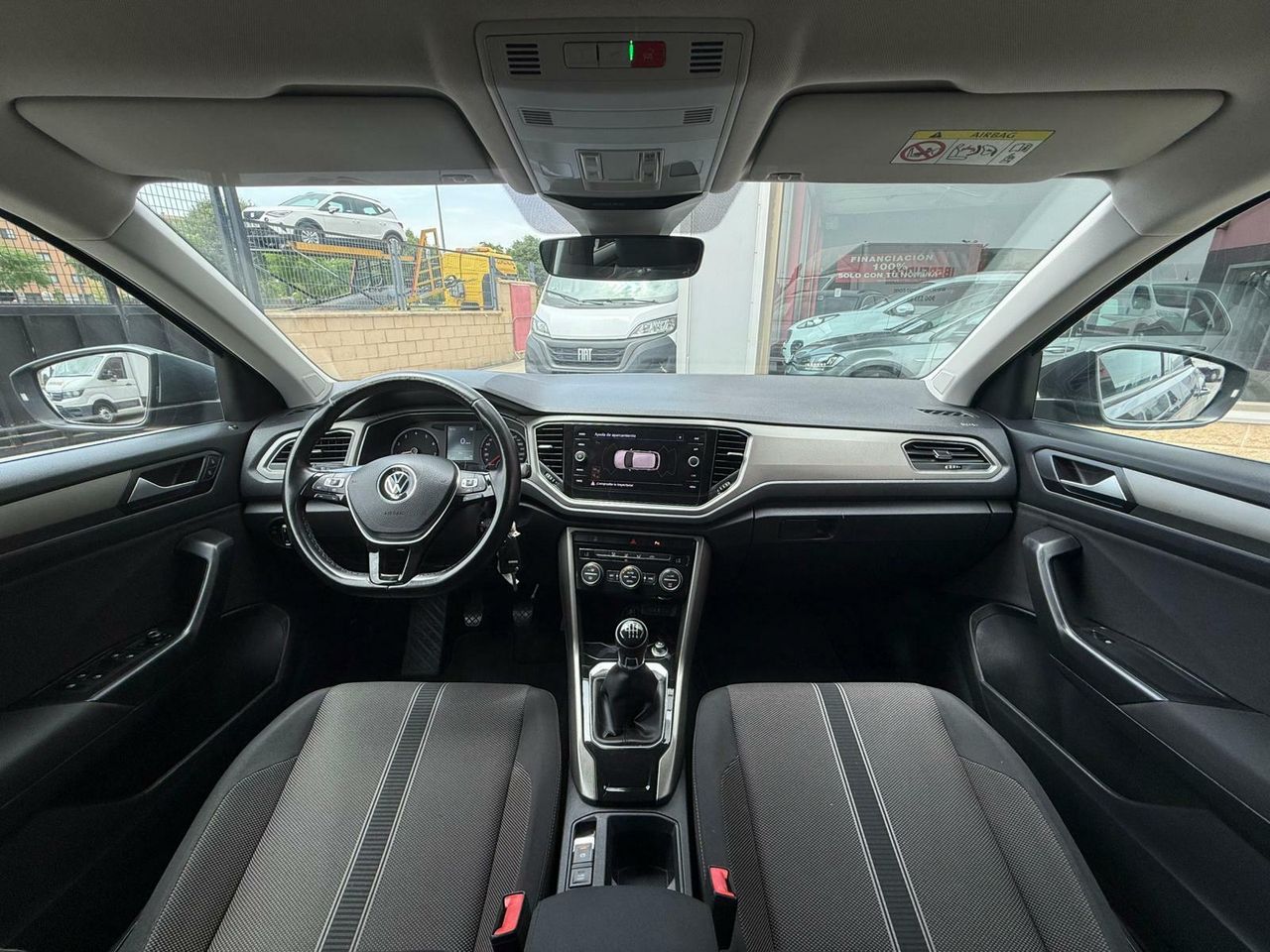 Volkswagen T-Roc Advance R-Line 1.0 TSI 81kW (110CV) - Foto 2