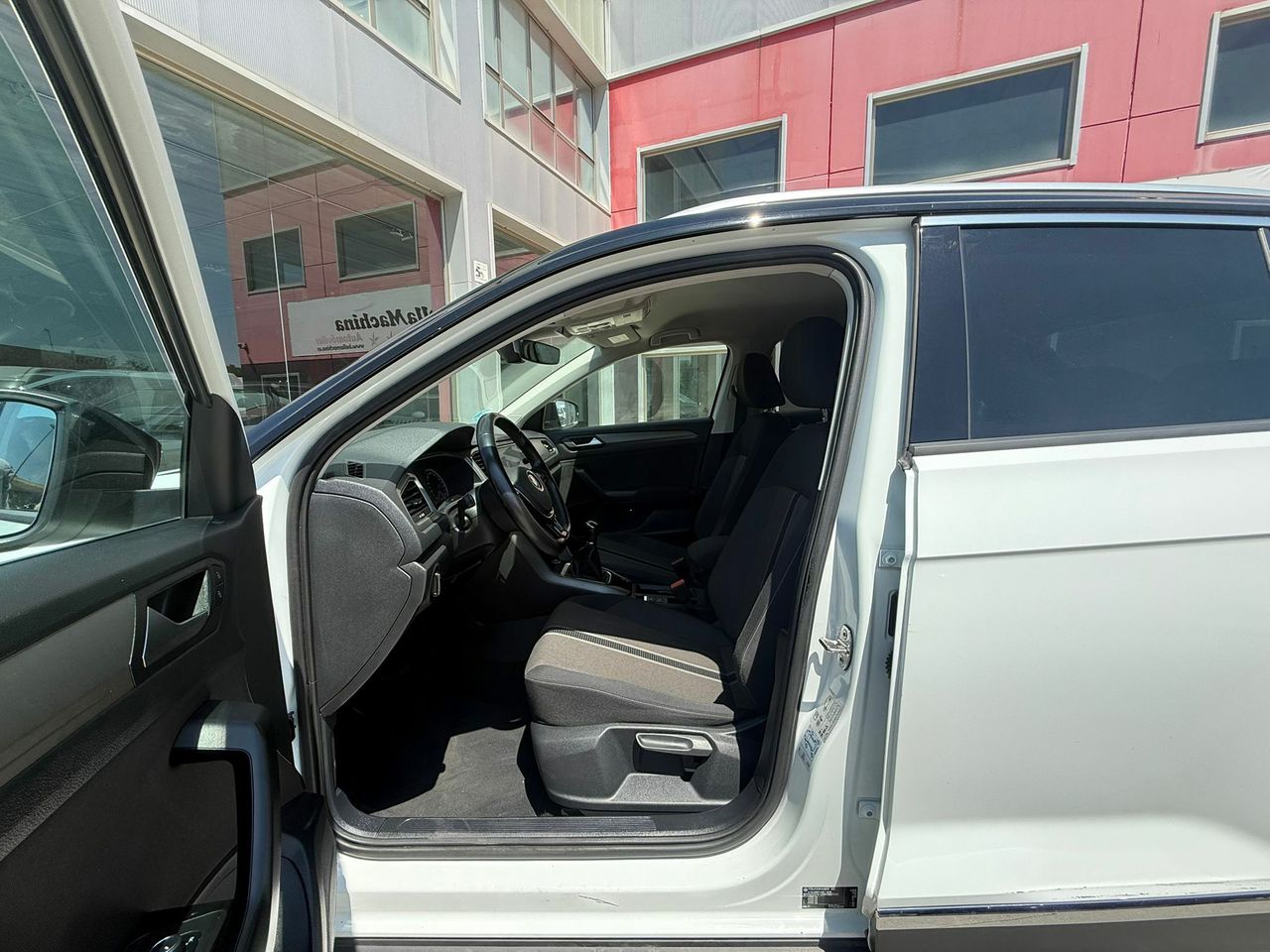 Volkswagen T-Roc Life 2.0 TDI 85kW (115CV) - Foto 2