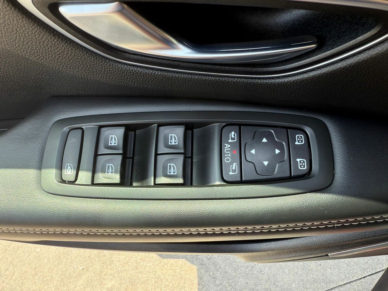 Renault Grand Scénic Zen Blue dCi 110 kW (150CV) - SS - Foto 2