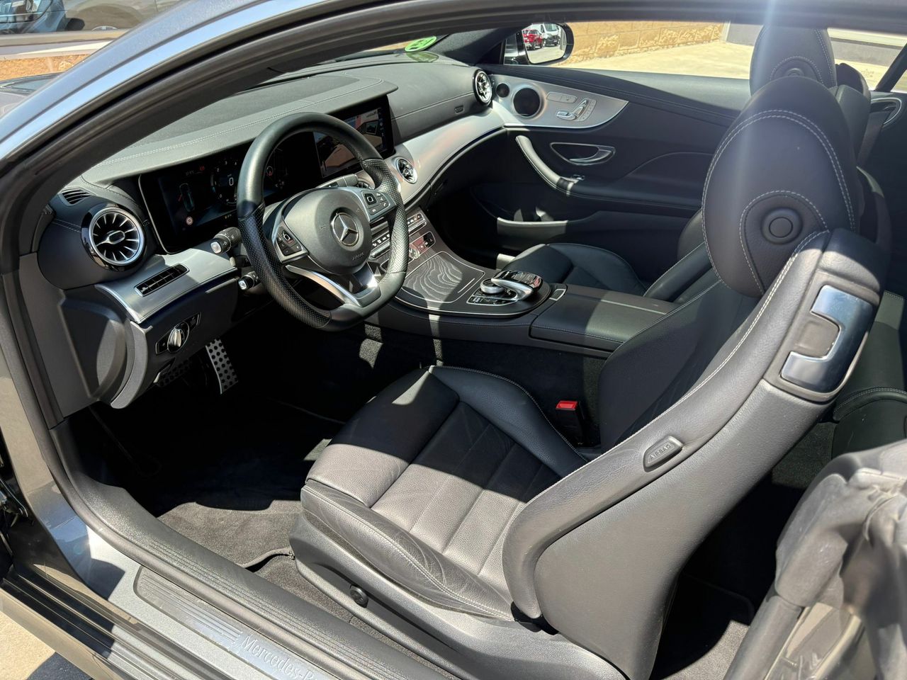 Mercedes Clase E Coupé E 220 d - Foto 2