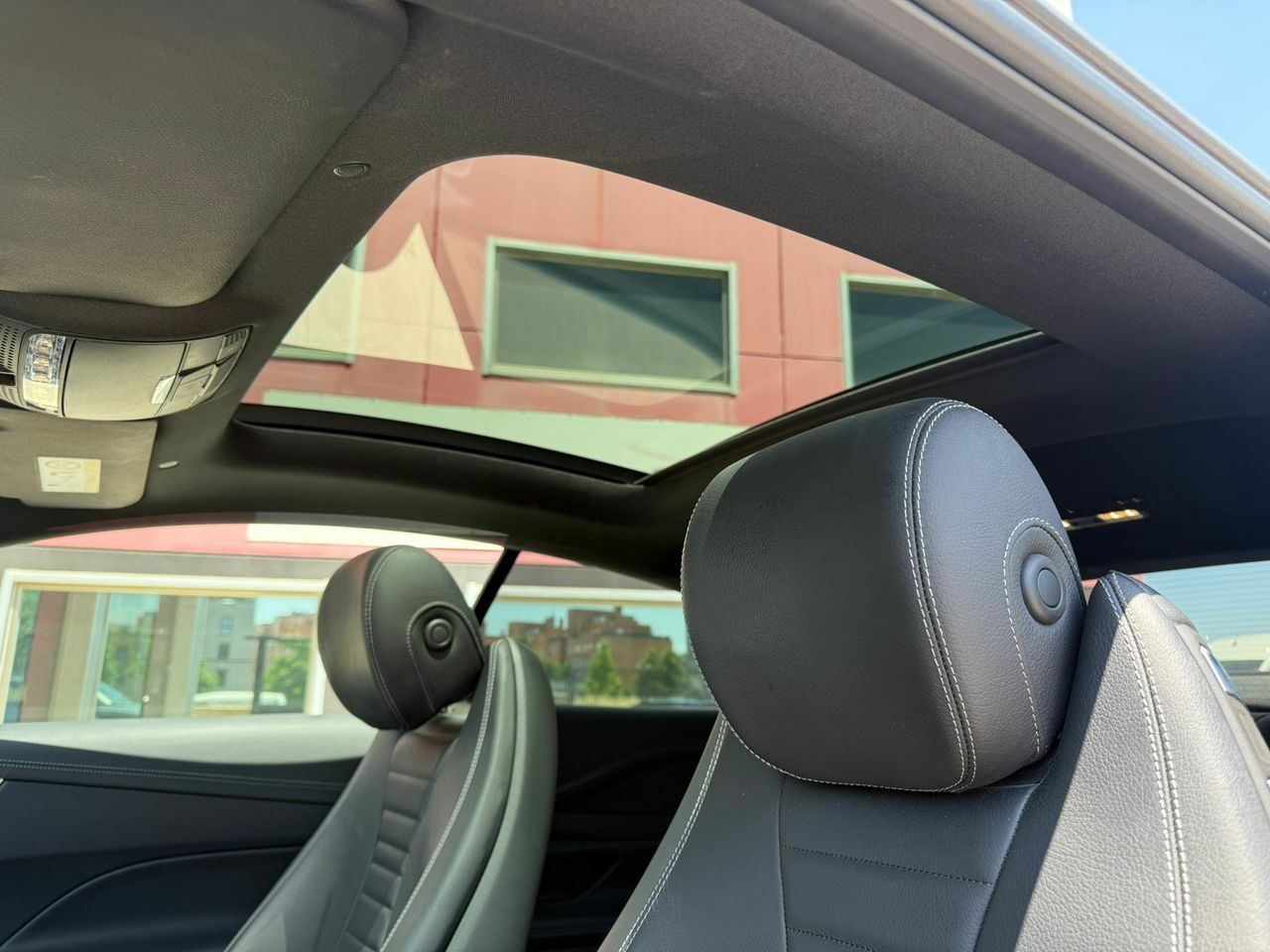 Mercedes Clase E Coupé E 220 d - Foto 2