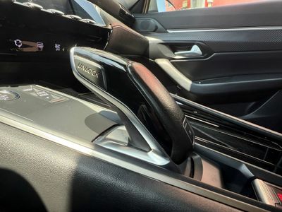 Peugeot 508 5P Allure BlueHDi 130 S&S EAT8