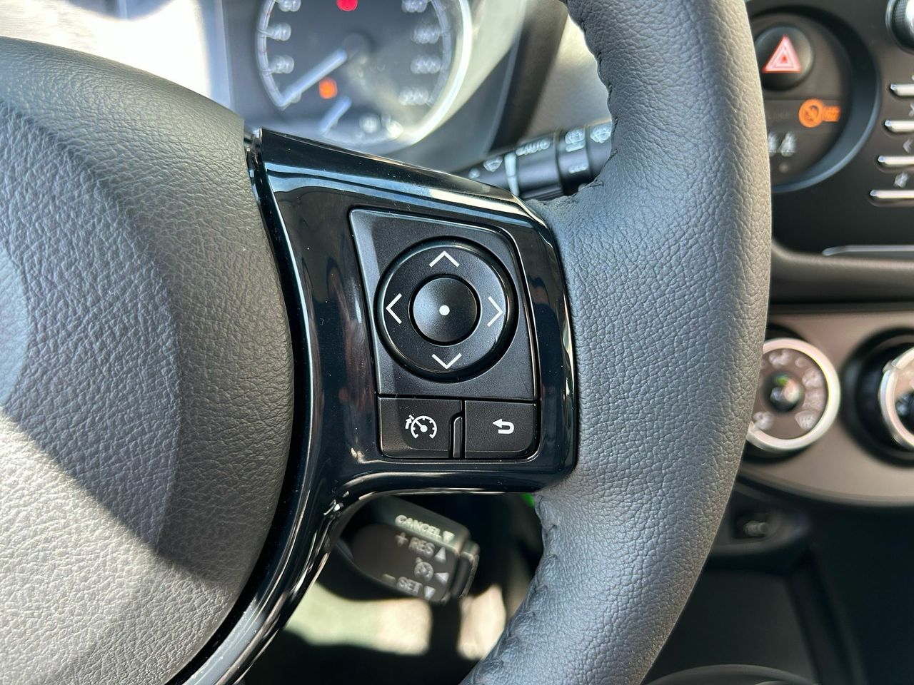 Toyota Yaris 1.5 110 Active Tech - Foto 2