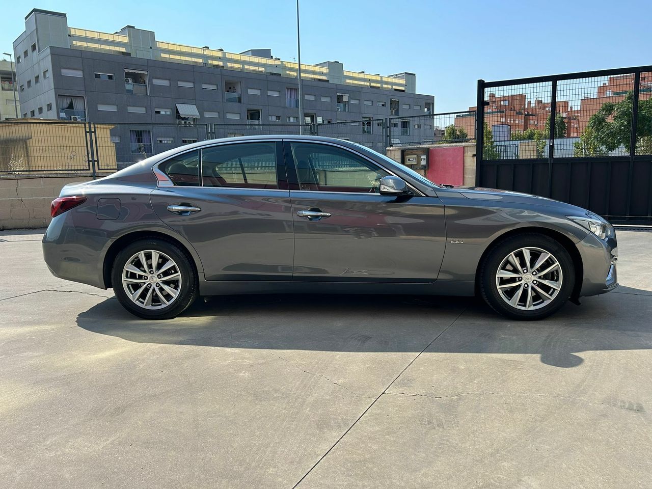 Infiniti Q50 2.2d PREMIUM Auto - Foto 2