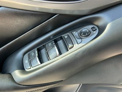 Infiniti Q50 2.2d PREMIUM Auto