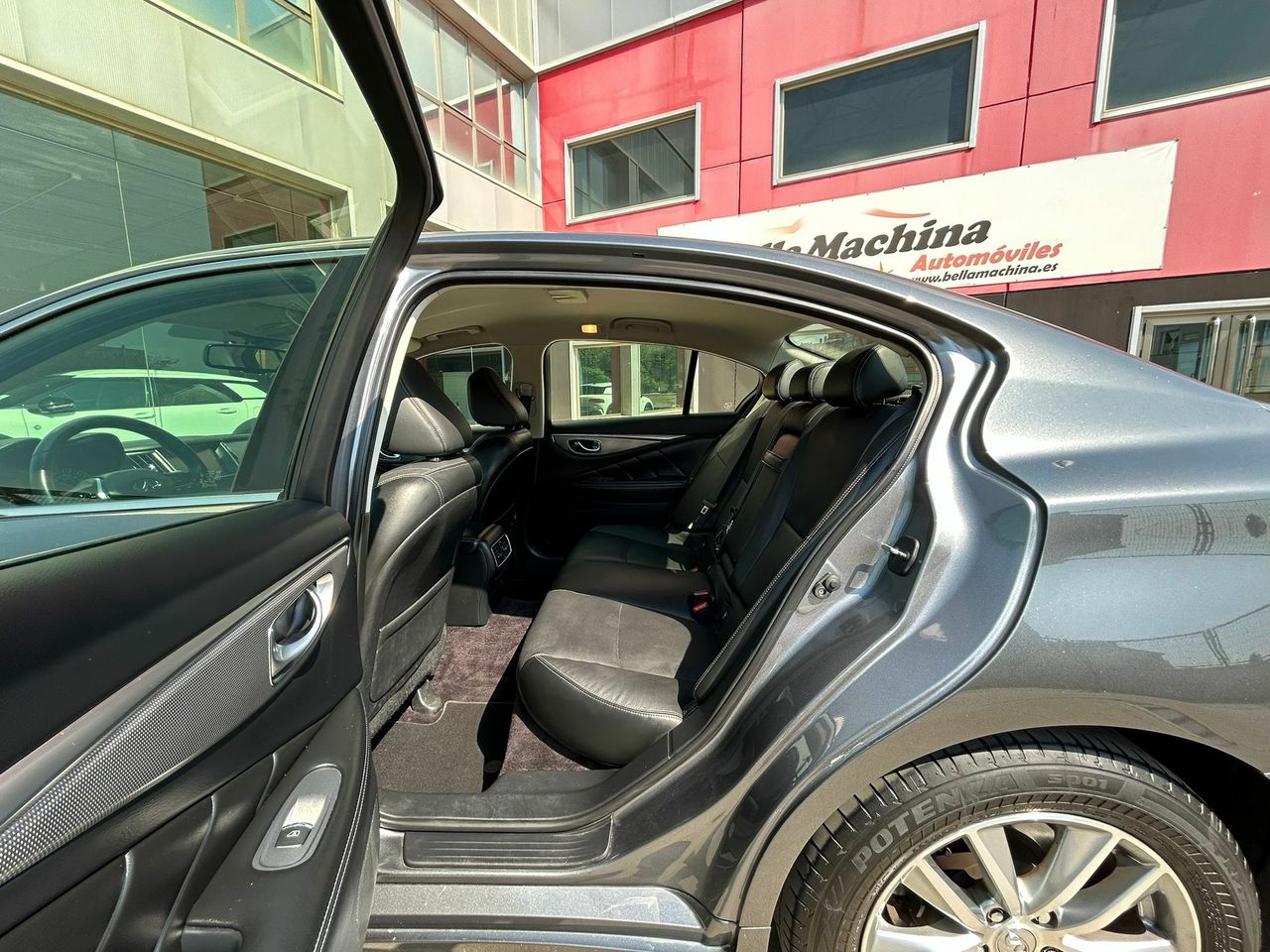 Infiniti Q50 2.2d PREMIUM Auto - Foto 2