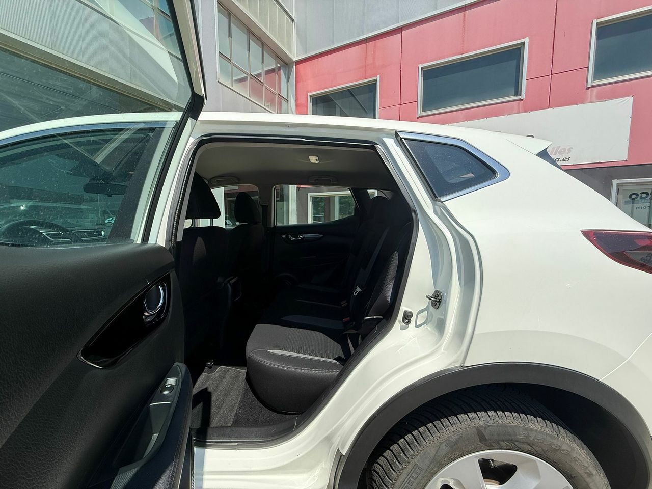 Nissan Qashqai dCi 85 kW (115 CV) E6D ACENTA - Foto 2