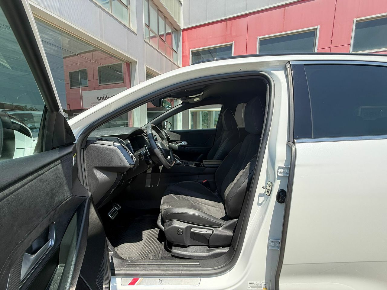 DS DS 7 BlueHDi 132kW (180CV) Auto. PERF.LINE - Foto 2