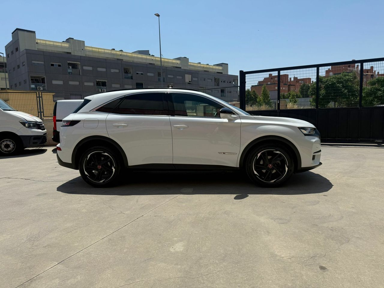 DS DS 7 BlueHDi 132kW (180CV) Auto. PERF.LINE - Foto 2