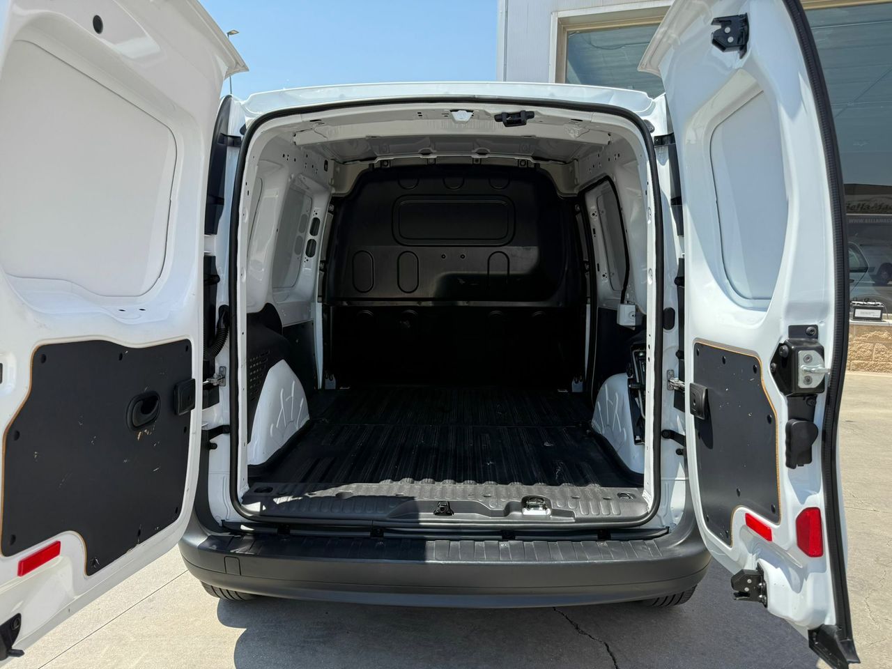 Mercedes Citan  109 CDI FURGON LARGO  - Foto 2