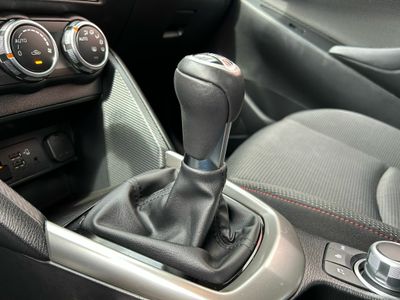 Mazda 2 e-SKYACTIV G 1.5 66kW (90CV) MT Homura