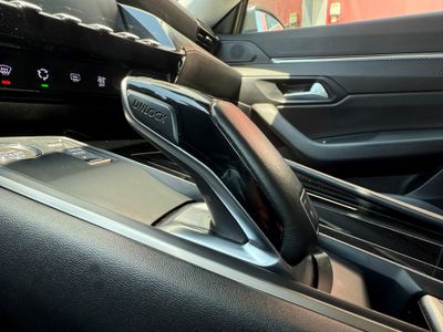 Peugeot 508 5P Active Pack BlueHDi 130 S&S EAT8