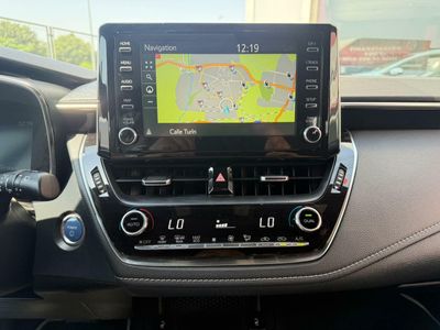 Toyota Corolla 1.8 125H STYLE E-CVT