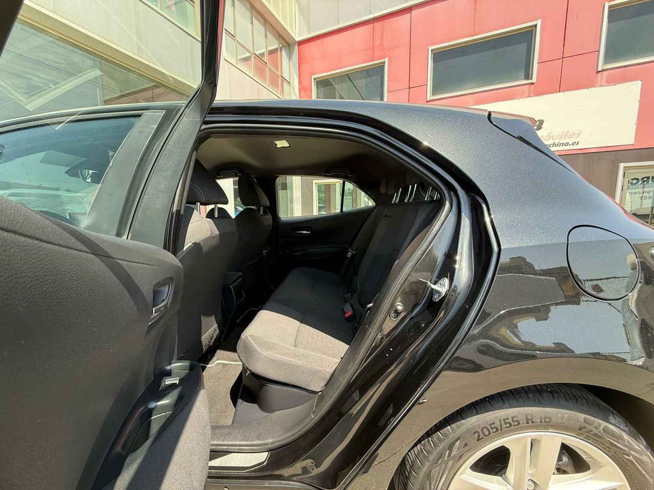Toyota Corolla 1.8 125H STYLE E-CVT - Foto 2