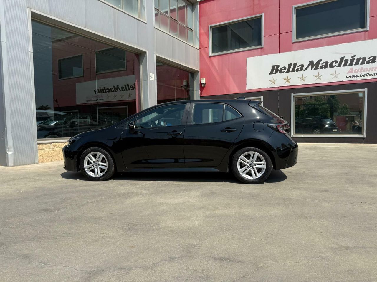 Toyota Corolla 1.8 125H STYLE E-CVT - Foto 2