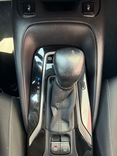 Toyota Corolla 1.8 125H STYLE E-CVT