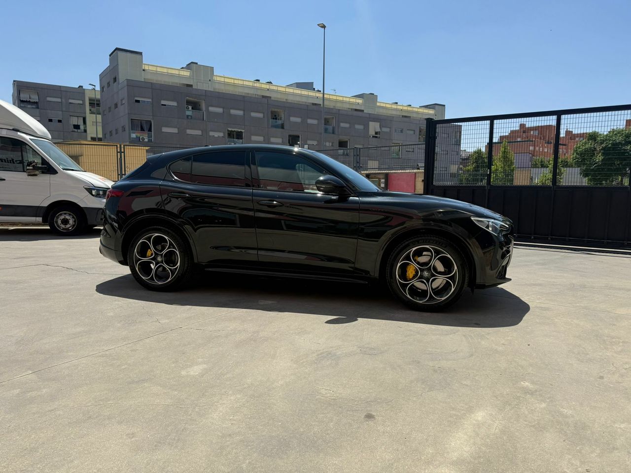 Alfa Romeo Stelvio 2.2 Diésel 154kW (210CV) Veloce TI Q4 - Foto 2