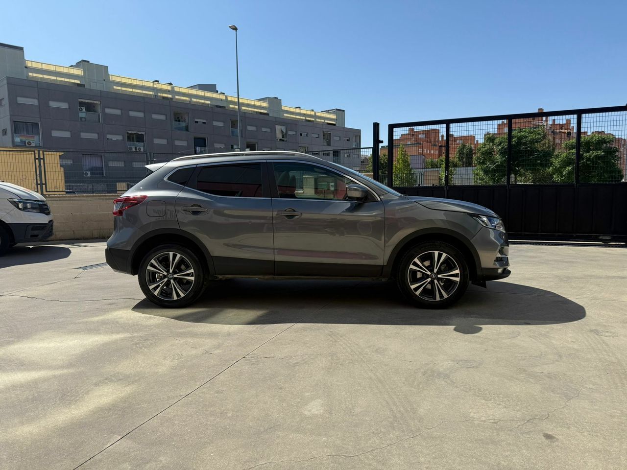 Nissan Qashqai DIG-T 103 kW (140 CV) E6D N-CONNECTA - Foto 2