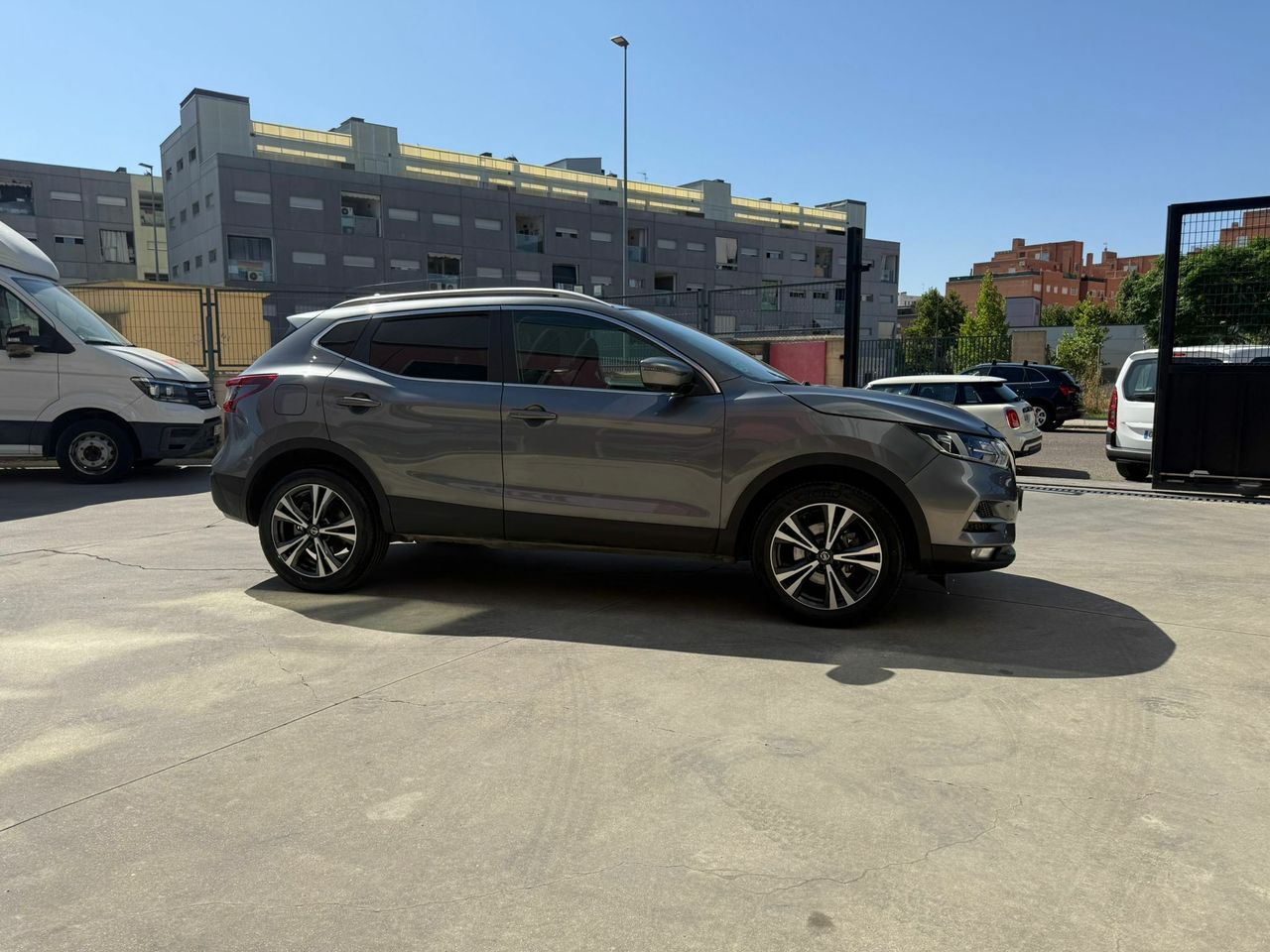 Nissan Qashqai DIG-T 103 kW (140 CV) E6D N-CONNECTA - Foto 2