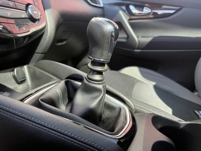 Nissan Qashqai DIG-T 103 kW (140 CV) E6D N-CONNECTA