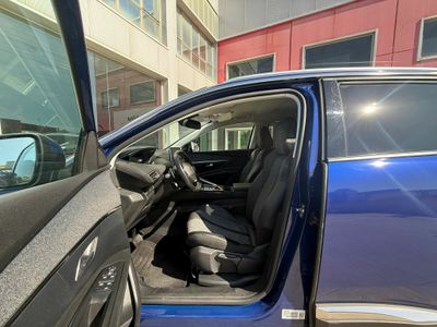 Peugeot 3008 1.5 BlueHDi 96kW (130CV) S&S Allure EAT8