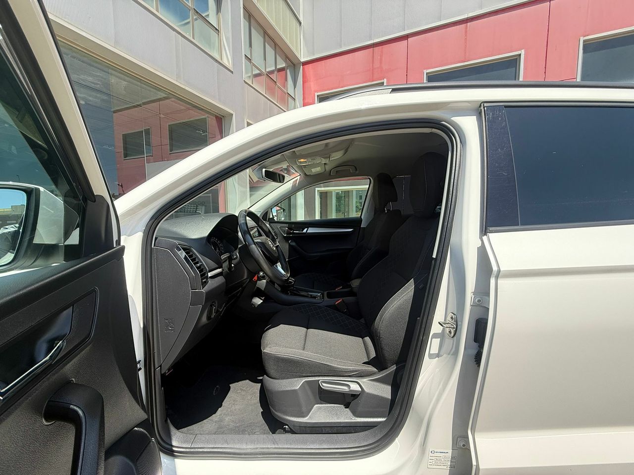 Skoda Karoq 2.0 TDI 110kW (150CV) DSG 4X4 Ambition - Foto 2