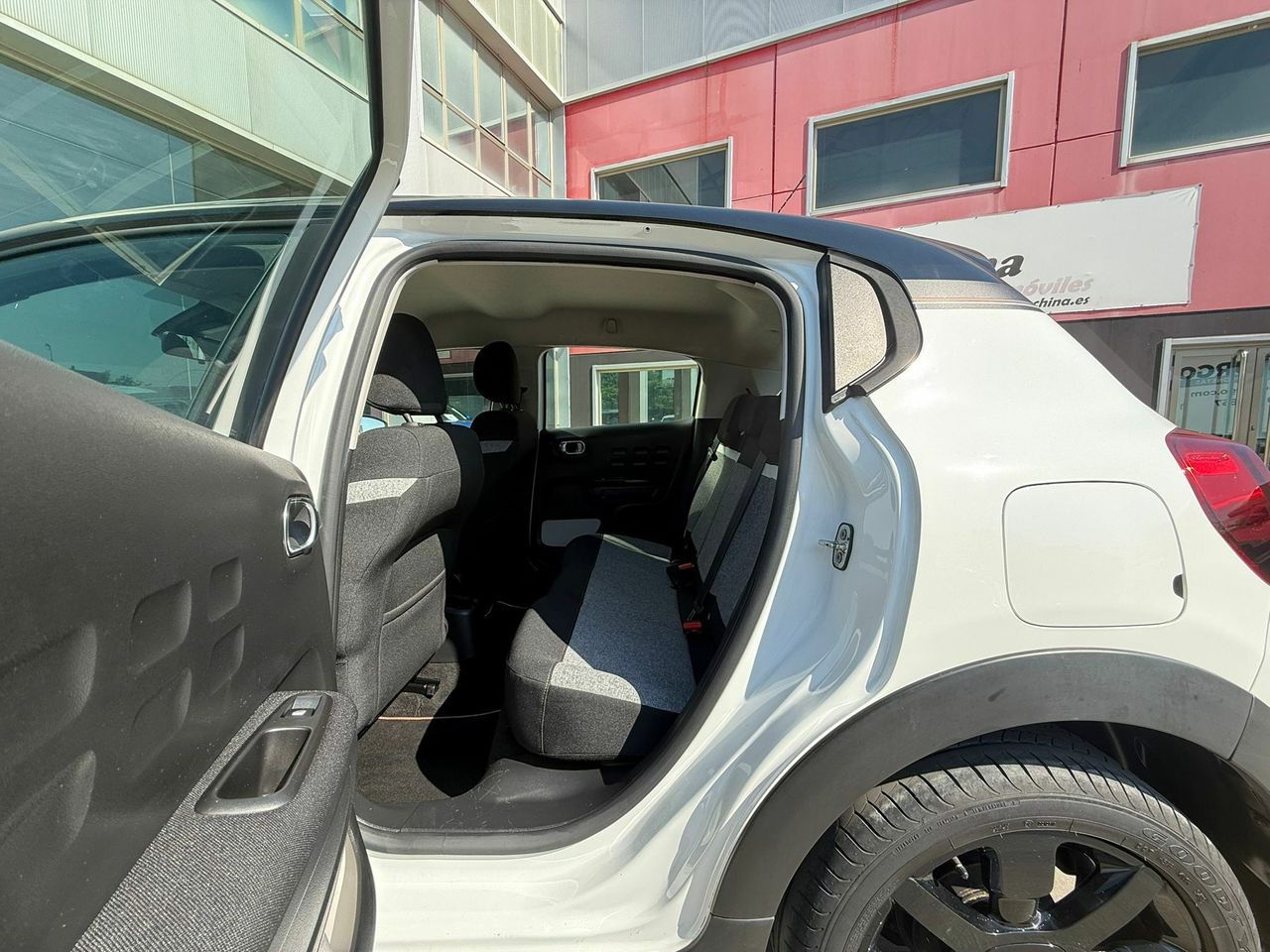Citroën C3 PureTech 60KW (83CV) ORIGINS - Foto 2