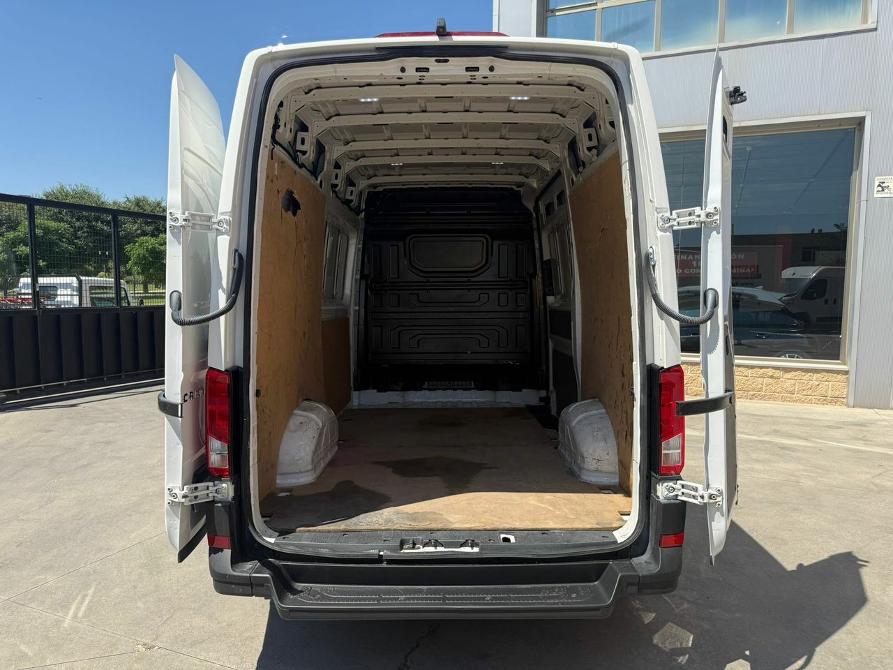 Volkswagen Crafter L3 H2  - Foto 2