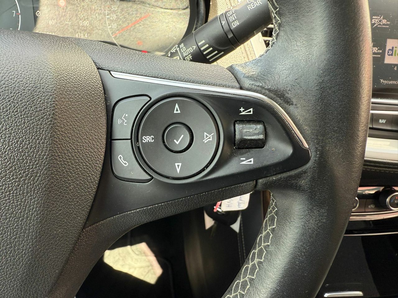 Opel Grandland X 1.2 Turbo Selective - Foto 2