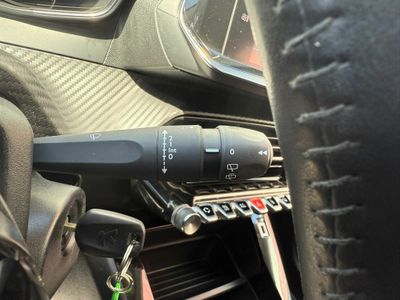 Peugeot 208 PureTech 55kW (75CV) Like