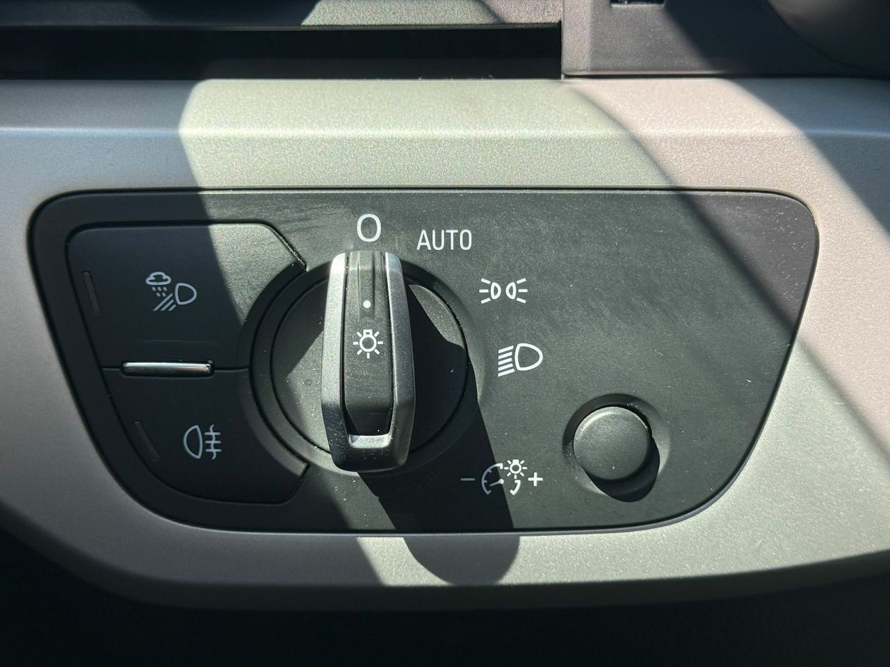 Audi A4 Avant S line 35 TDI 120kW S tronic - Foto 2
