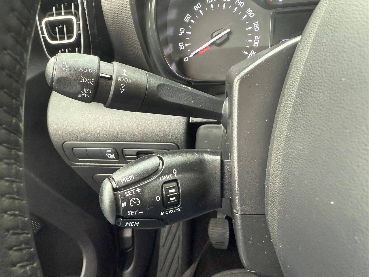 Citroën C3 Aircross PureTech 81kW (110CV) S&S Shine - Foto 2