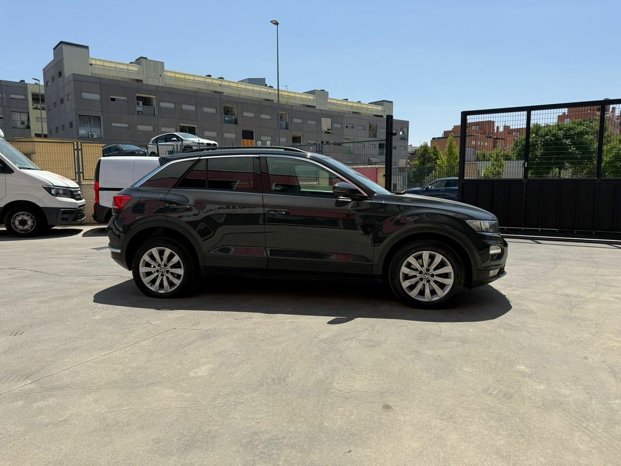 Volkswagen T-Roc Advance 2.0 TDI 110kW (150CV) DSG - Foto 2