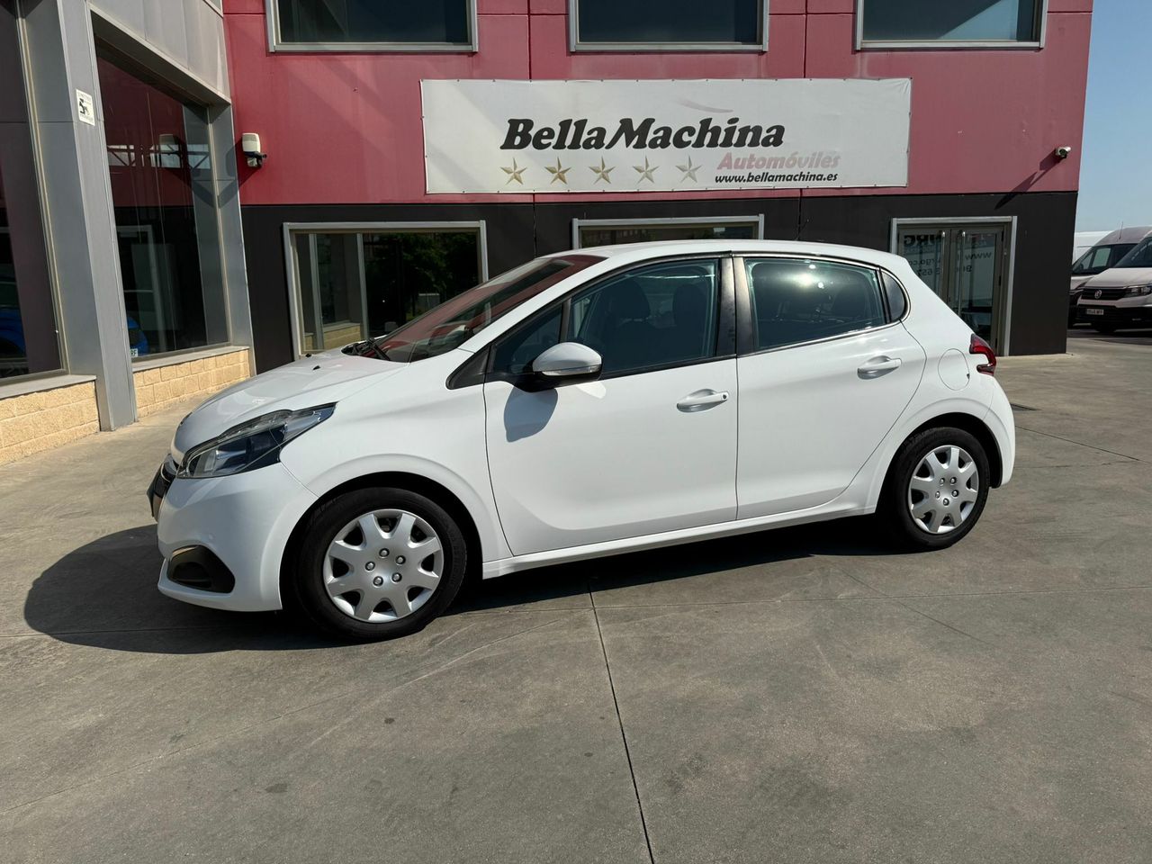 Peugeot 208 5P ACTIVE BlueHDi 73kW (100CV) - Foto 2