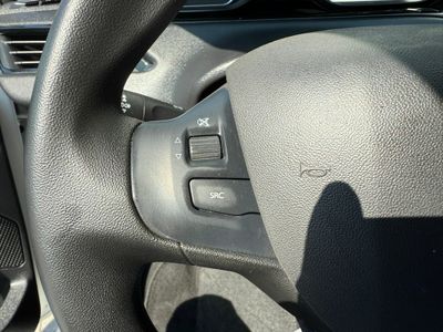 Peugeot 208 5P ACTIVE BlueHDi 73kW (100CV)