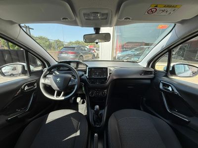 Peugeot 208 5P ACTIVE BlueHDi 73kW (100CV)
