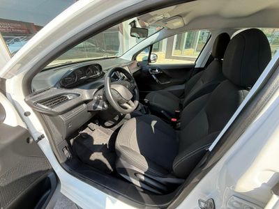 Peugeot 208 5P ACTIVE BlueHDi 73kW (100CV)