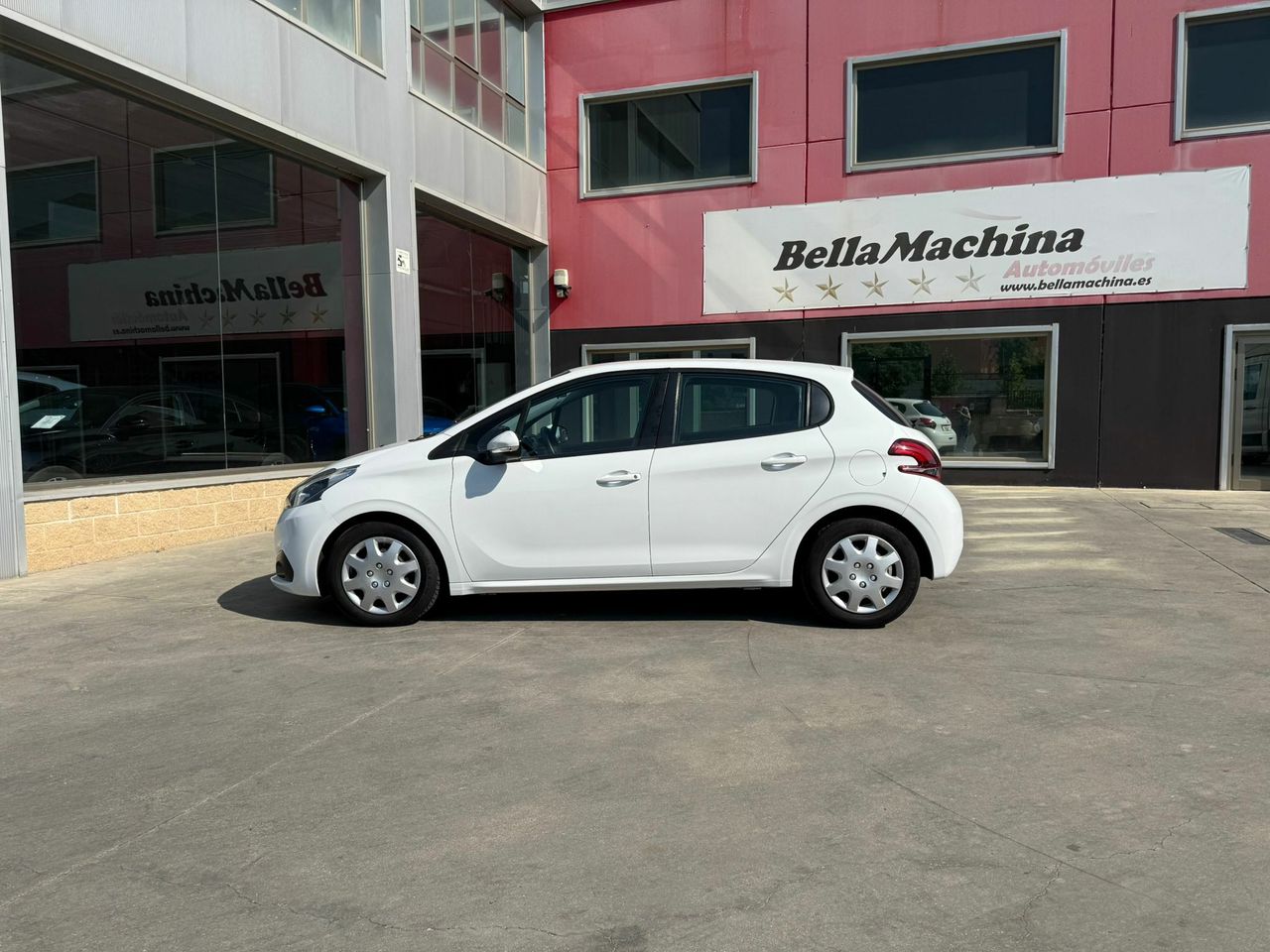 Peugeot 208 5P ACTIVE BlueHDi 73kW (100CV) - Foto 2