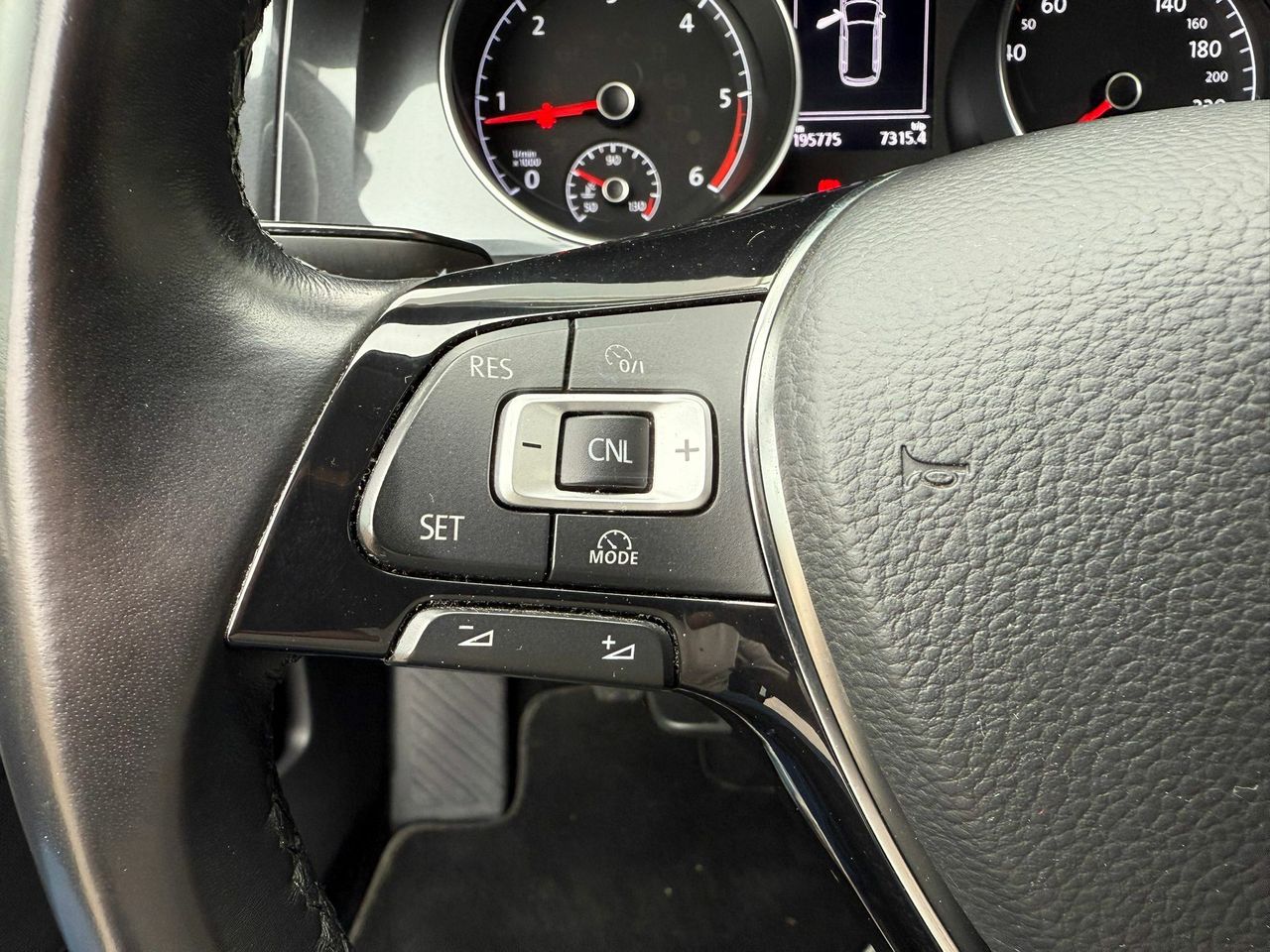 Volkswagen Golf Ready2Go 1.6 TDI 85kW (115CV) Variant - Foto 2