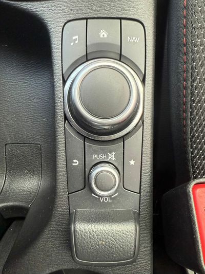 Mazda 2 e-SKYACTIV G 1.5 66kW (90CV) MT Homura