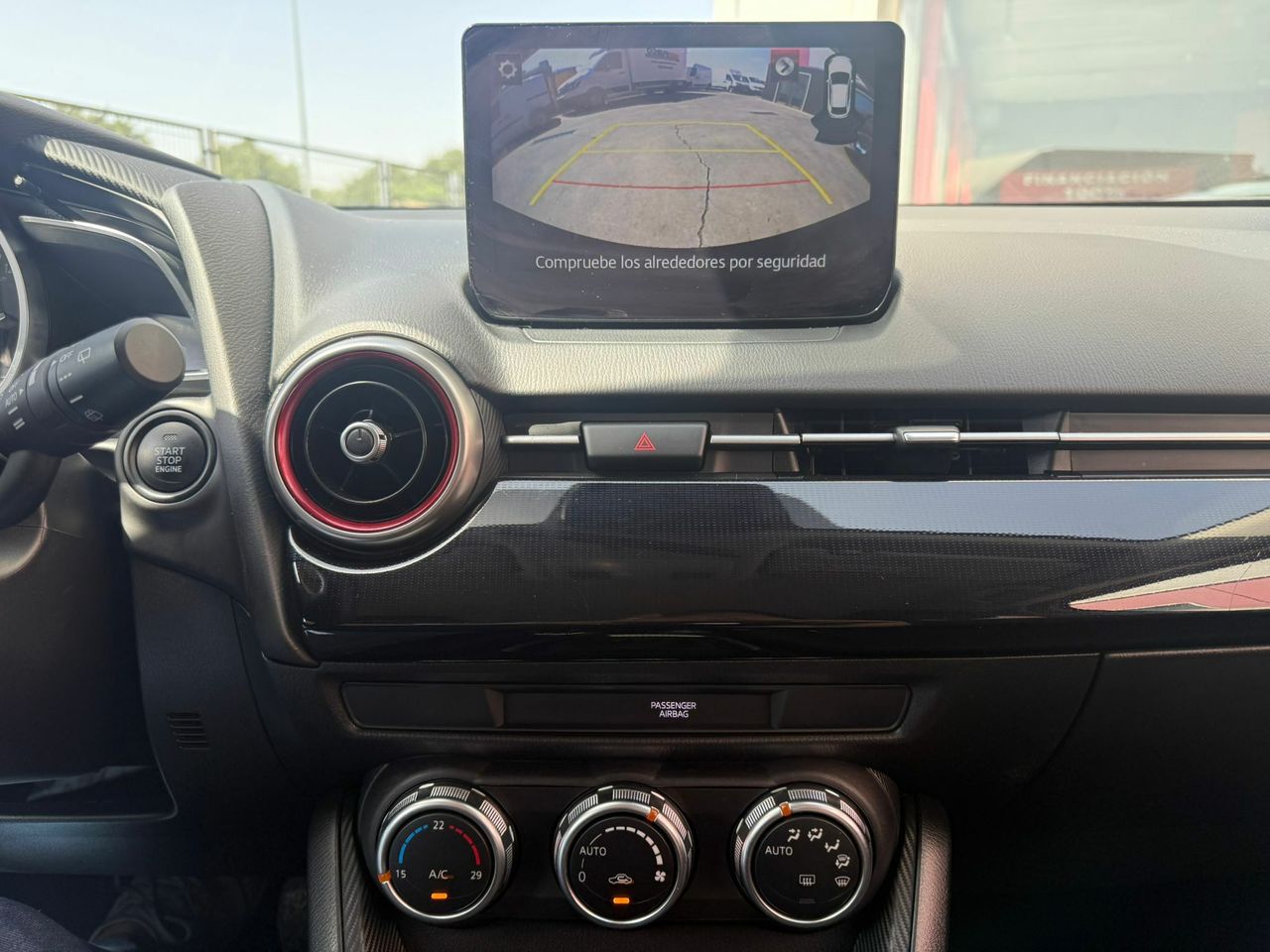 Mazda 2 e-SKYACTIV G 1.5 66kW (90CV) MT Homura - Foto 2