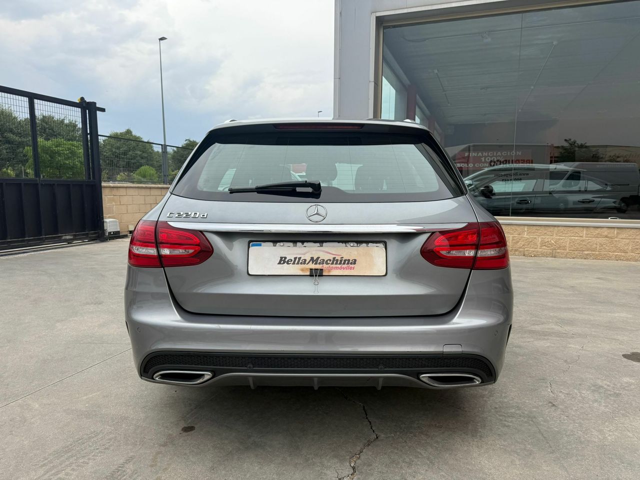 Mercedes Clase C C 220 d 4MATIC AMG Line Estate - Foto 2