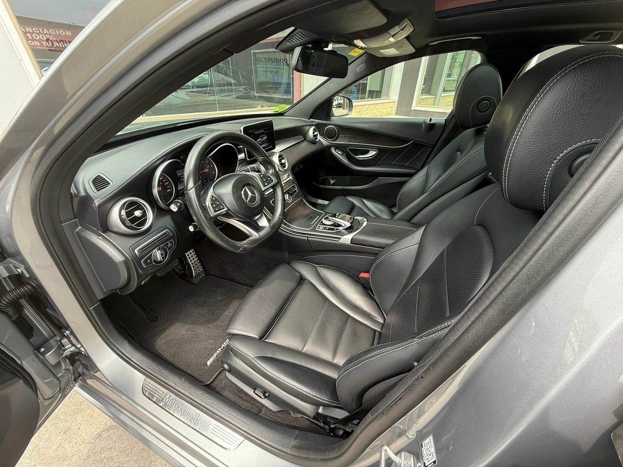Mercedes Clase C C 220 d 4MATIC AMG Line Estate - Foto 2