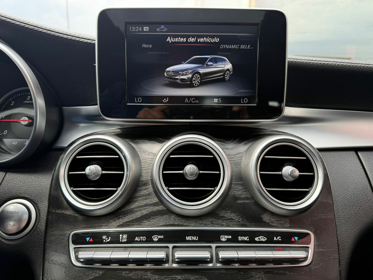 Mercedes Clase C C 220 d 4MATIC AMG Line Estate - Foto 2