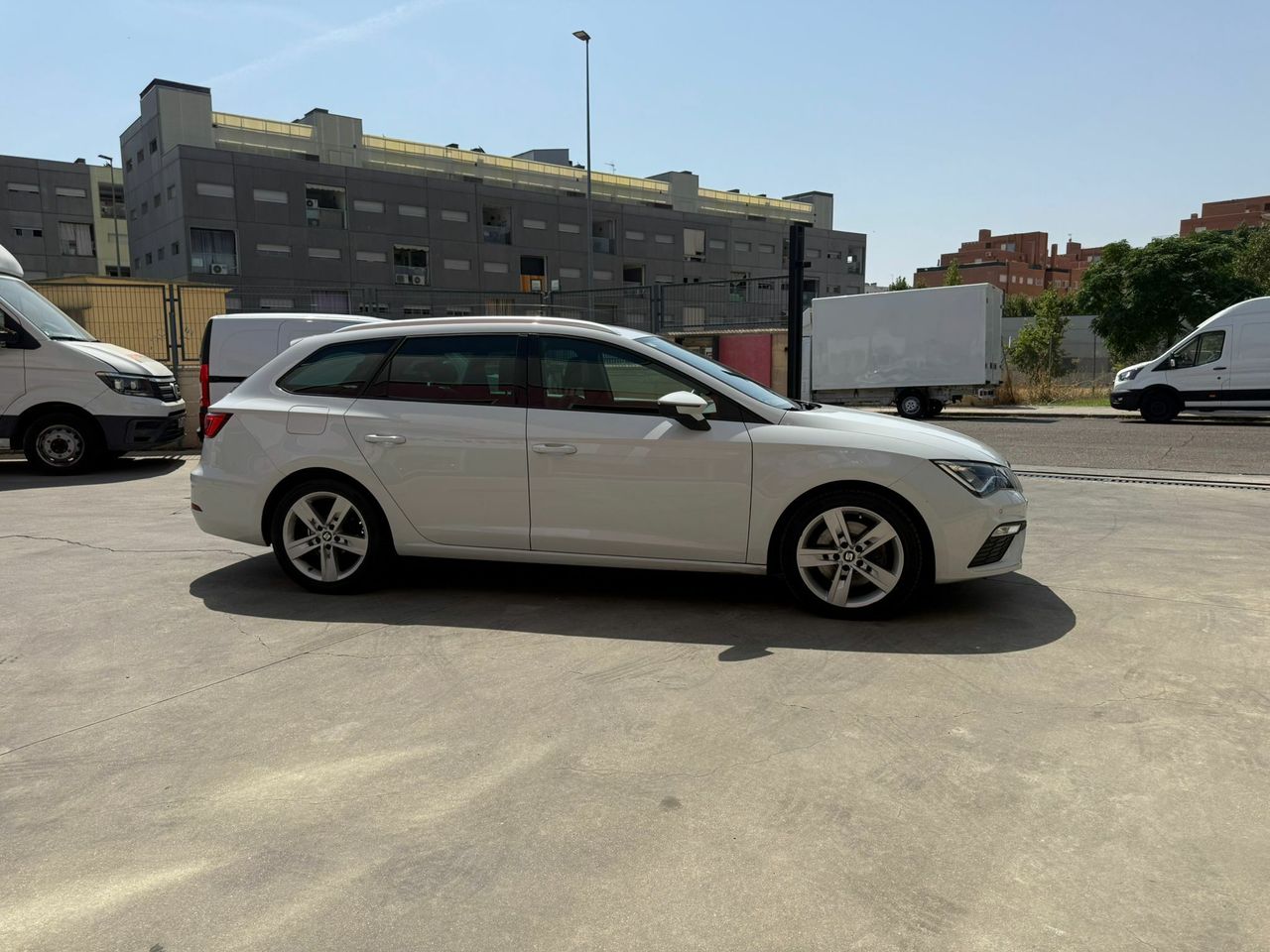 Seat Leon ST 2.0 TDI 110kW (150CV) DSG-7 St&Sp FR - Foto 2
