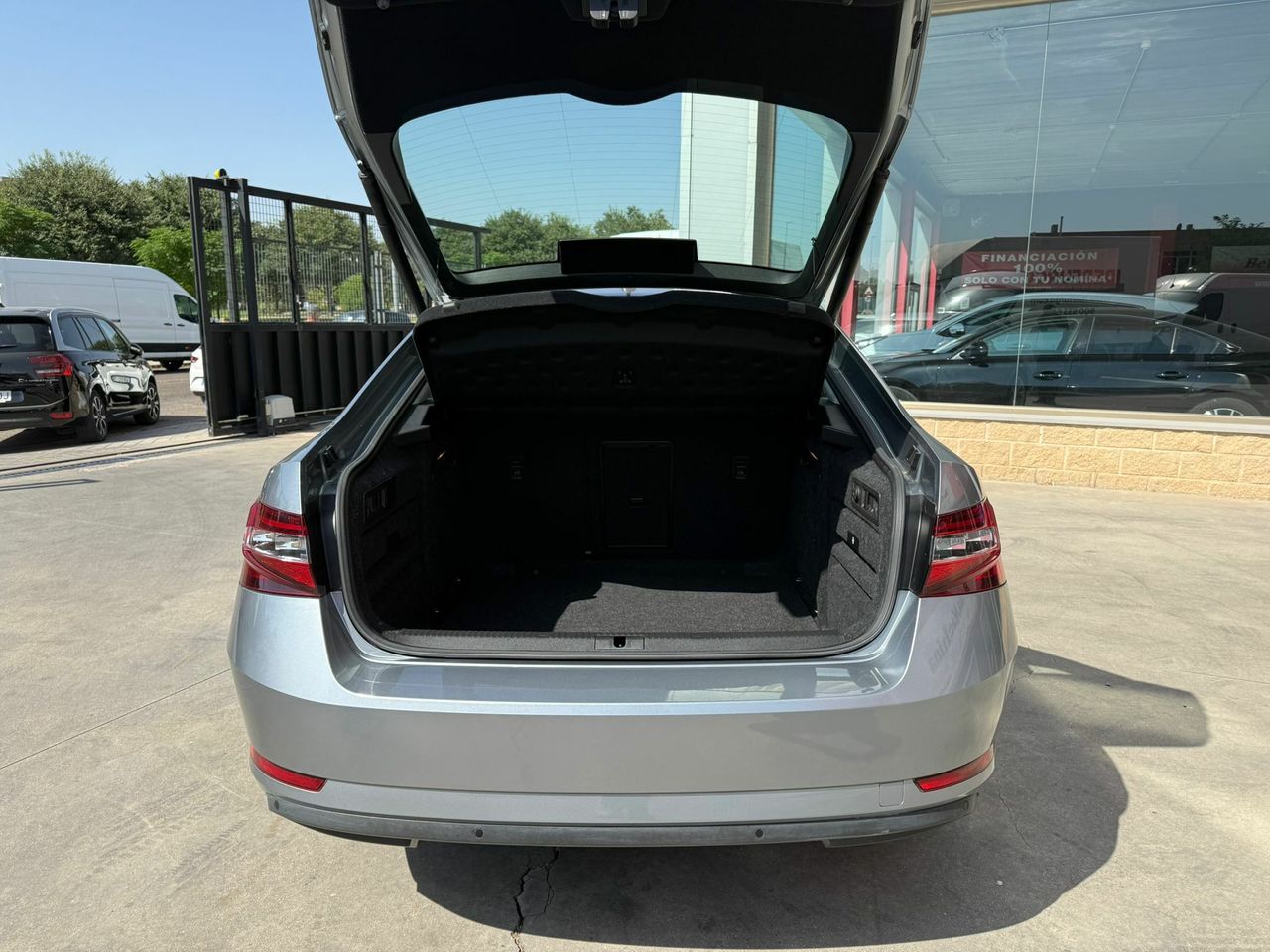 Skoda Superb 2.0 TDI 110kW (150CV) DSG Style - Foto 2
