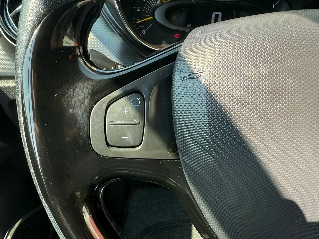 Renault Captur Zen Energy dCi 90 S&S eco2 - Foto 2
