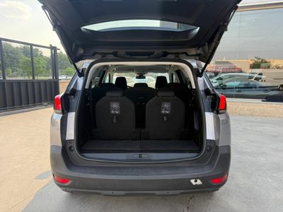 Peugeot 5008 Active BlueHDi 96kW (130CV) S&S EAT8