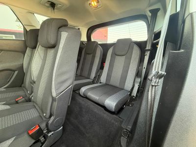 Peugeot 5008 Active BlueHDi 96kW (130CV) S&S EAT8